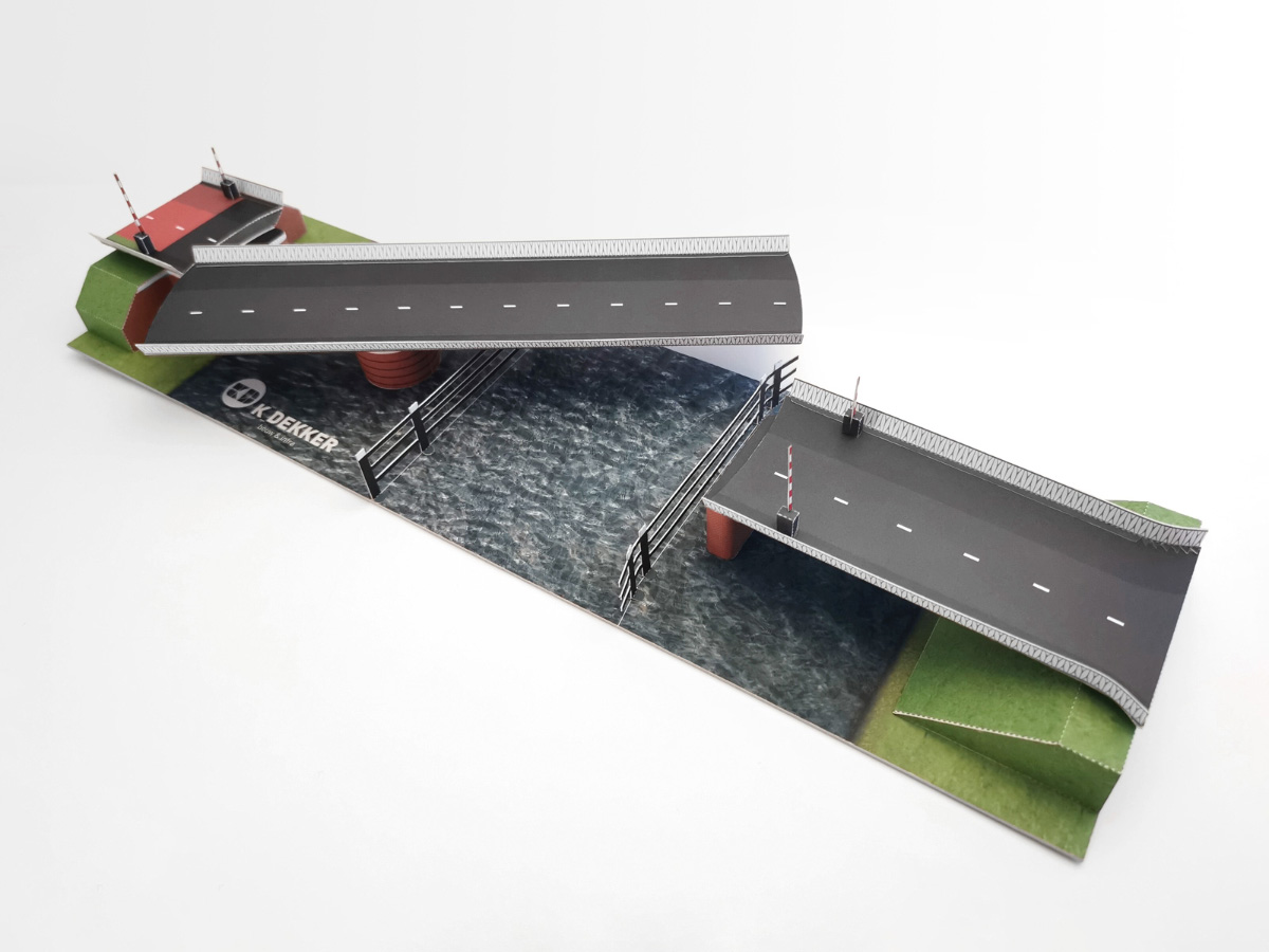 Bouwplaat van een draaibrug in Amsterdam