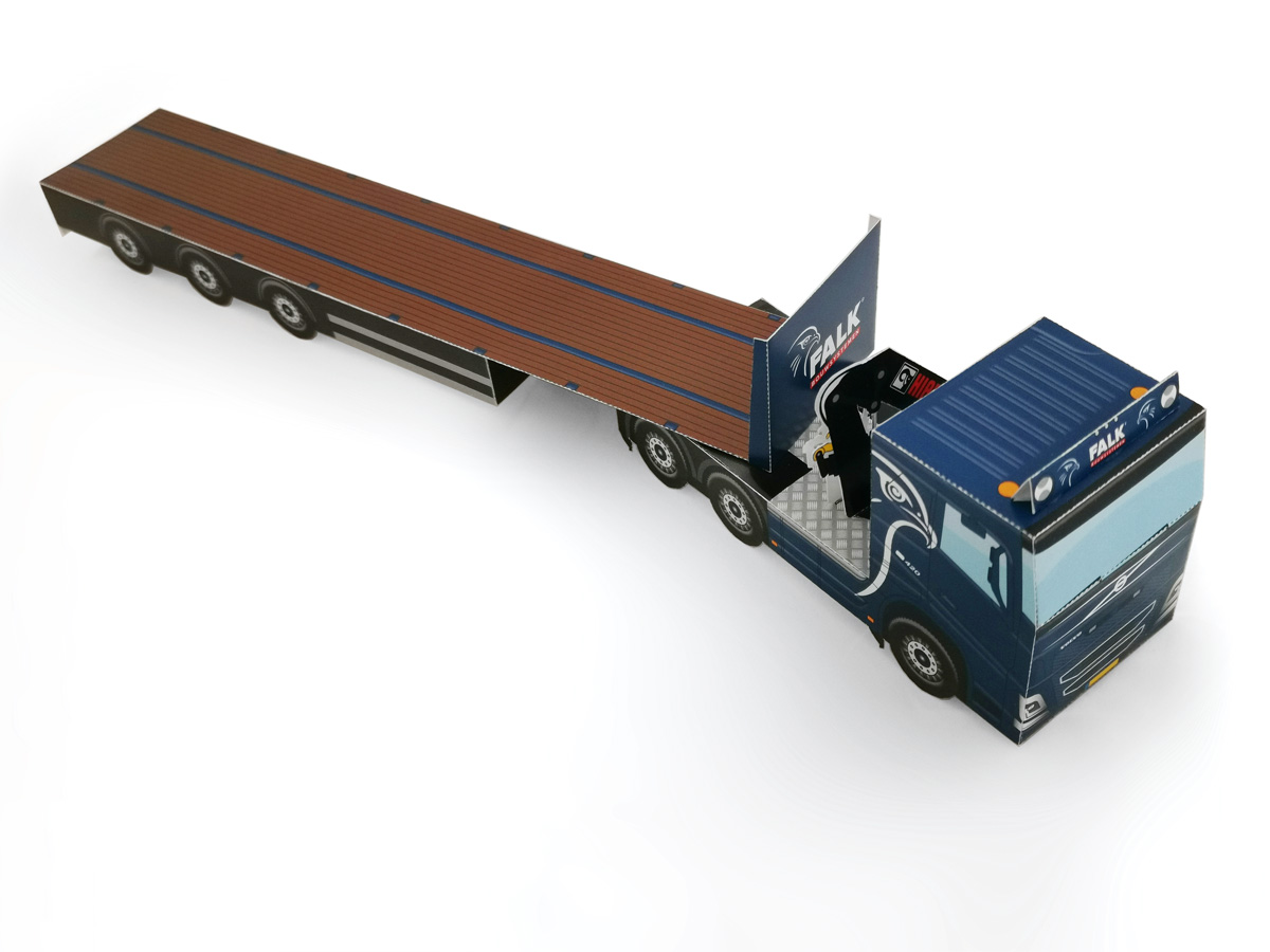 Bouwplaat Volvo truck op glanzend karton